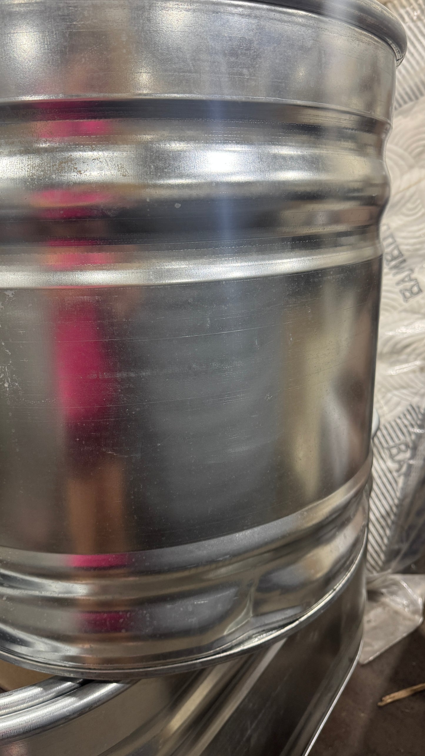 Ice bath 4’ – slightly damaged / As Is