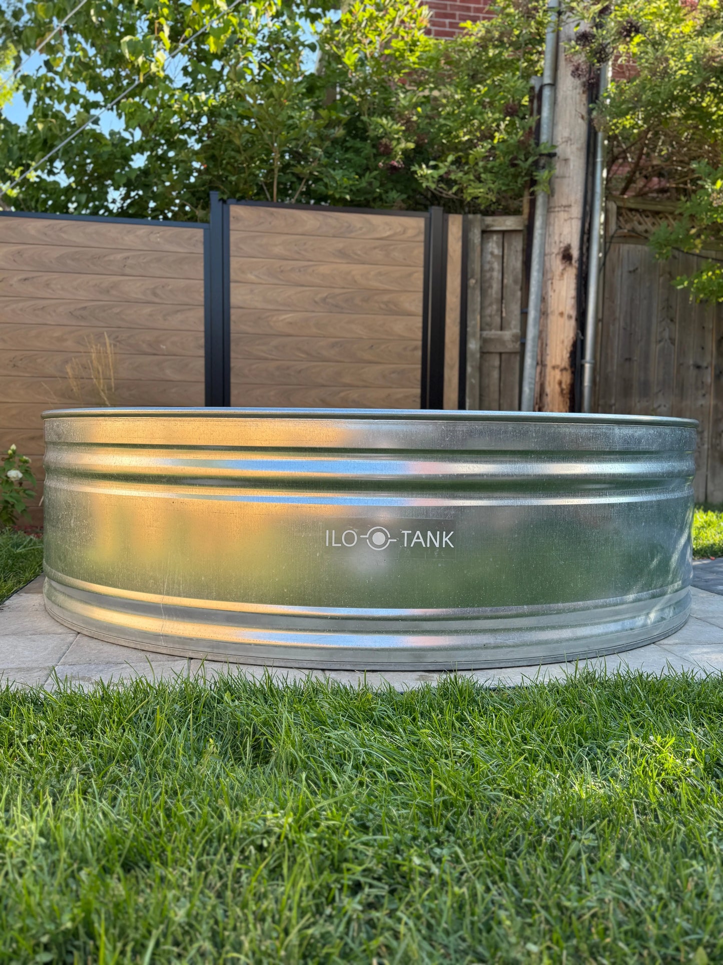Stock tank pool 8' ILOTank